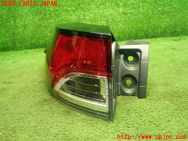 1UPJ-9232521536]カローラ クロス ハイブリッド(ZVG13)左テールランプ 中古_2
