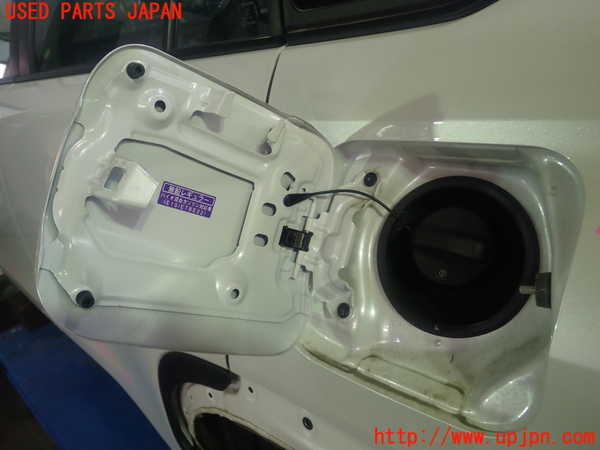 1UPJ-9232521690]カローラ クロス ハイブリッド(ZVG13)フューエルリッド 中古_2