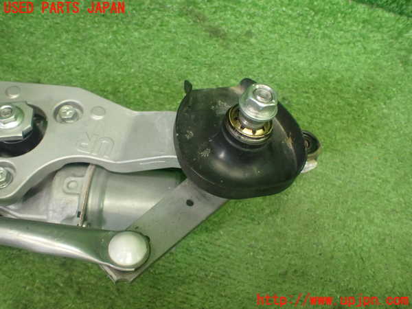 1UPJ-9232526770]カローラ クロス ハイブリッド(ZVG13)フロントワイパーモーター 中古_3