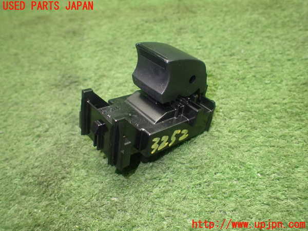 1UPJ-9232526245]カローラ クロス ハイブリッド(ZVG13)左前パワーウィンドウスイッチ 中古_2