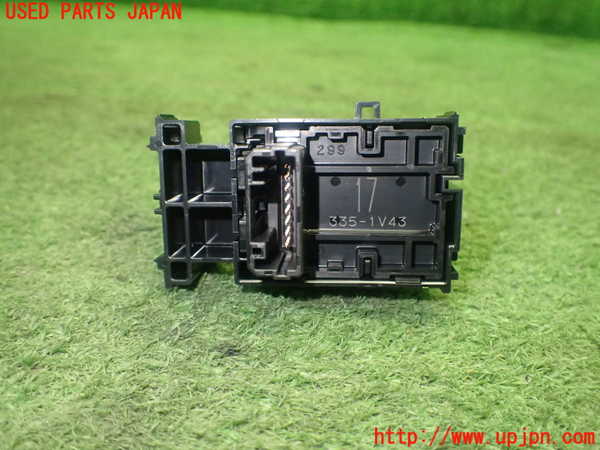 1UPJ-9232526245]カローラ クロス ハイブリッド(ZVG13)左前パワーウィンドウスイッチ 中古_3
