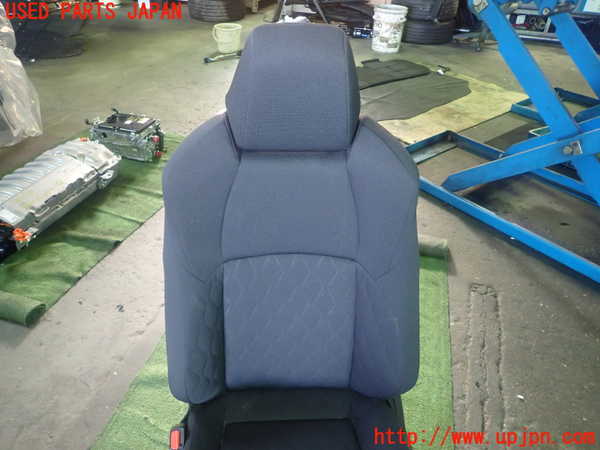 1UPJ-9232527065]カローラ クロス ハイブリッド(ZVG13)助手席シート 中古_3