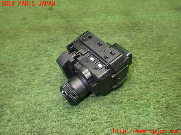 1UPJ-9232526280]カローラ クロス ハイブリッド(ZVG13)ミラースイッチ 中古_2