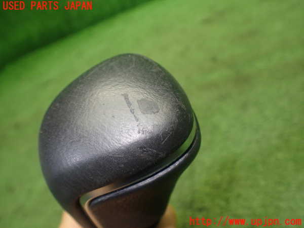 1UPJ-9232527570]カローラ クロス ハイブリッド(ZVG13)シフトノブ 中古_4