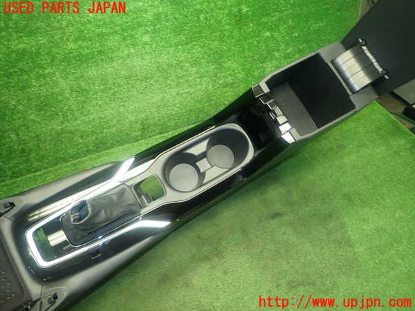 1UPJ-9232527540]カローラ クロス ハイブリッド(ZVG13)センターコンソール 中古_3