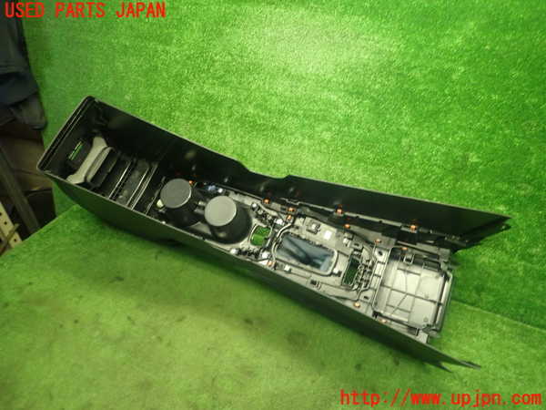 1UPJ-9232527540]カローラ クロス ハイブリッド(ZVG13)センターコンソール 中古_5
