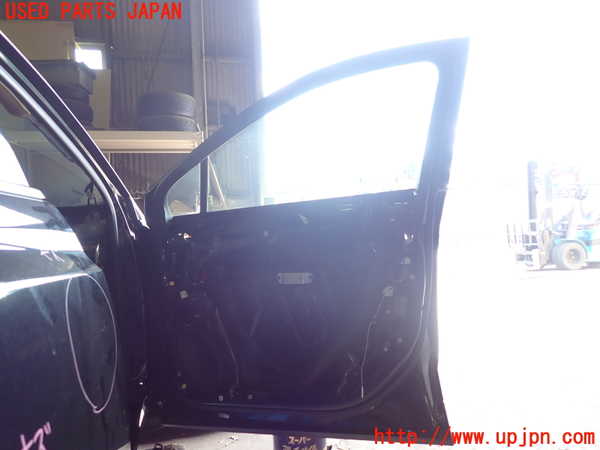 1UPJ-9232531230]キャデラック・XT5 クロスオーバー(C1UL)右前ドア M850HT 中古_5