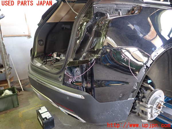 1UPJ-9232531610]キャデラック・XT5 クロスオーバー(C1UL)リアバンパー 中古_3