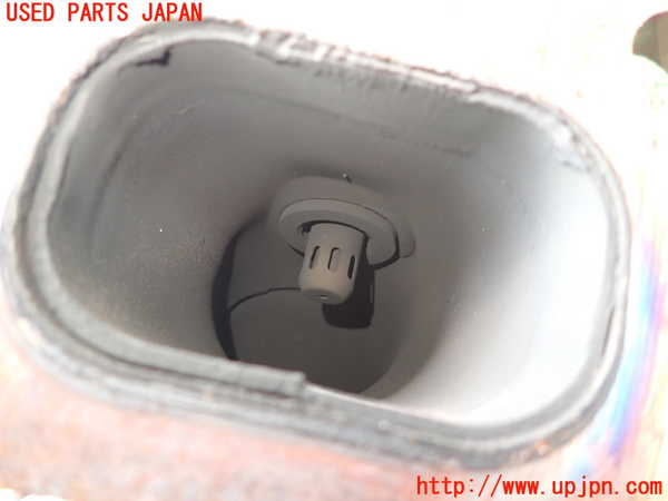 1UPJ-9232532661]キャデラック・XT5 クロスオーバー(C1UL)触媒1 中古_3