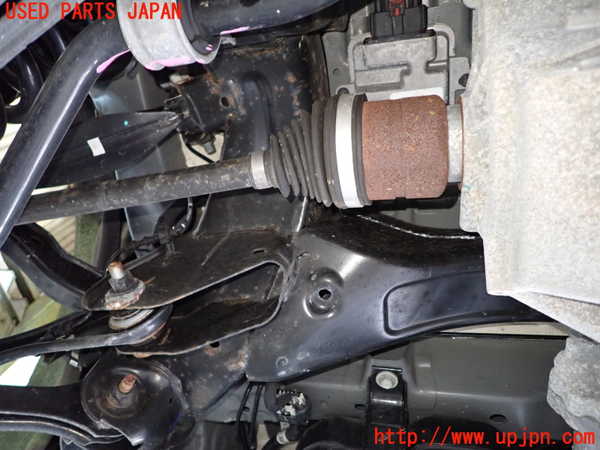 1UPJ-9232535295]キャデラック・XT5 クロスオーバー(C1UL)リアメンバー 中古_5