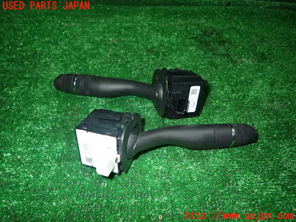 1UPJ-9232536720]キャデラック・XT5 クロスオーバー(C1UL)コンビネーションスイッチ 中古_4