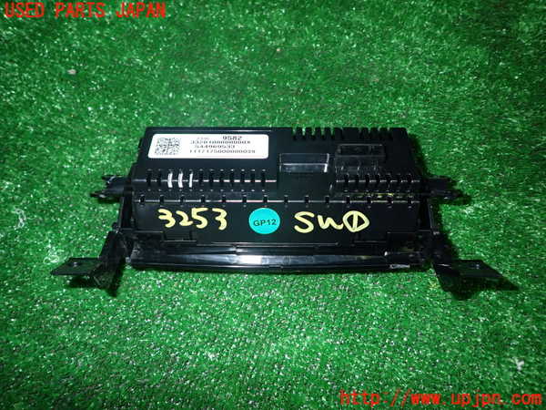 1UPJ-9232536306]キャデラック・XT5 クロスオーバー(C1UL)スイッチ1 中古_3