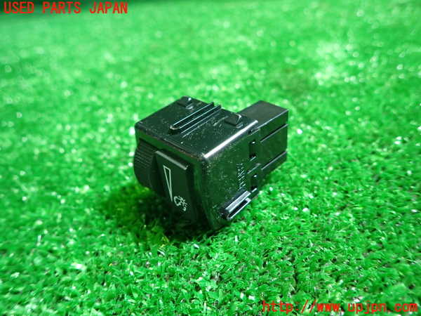 1UPJ-9232536313]キャデラック・XT5 クロスオーバー(C1UL)スイッチ8 (照度調整) 中古_2
