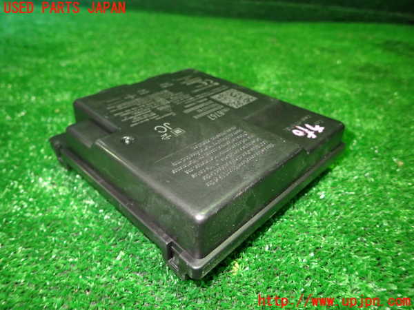 1UPJ-9232536152]キャデラック・XT5 クロスオーバー(C1UL)コンピューター7 (2927-14-1732) 中古_3