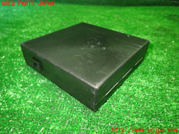 1UPJ-9232536156]キャデラック・XT5 クロスオーバー(C1UL)コンピューター11 (8404 1630) 中古_3
