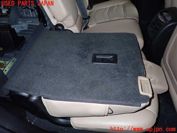 1UPJ-9232537405]キャデラック・XT5 クロスオーバー(C1UL)右リアシート 中古_5
