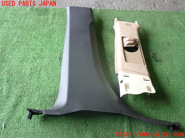 1UPJ-9232537670]キャデラック・XT5 クロスオーバー(C1UL)左センターピラートリム 中古_3
