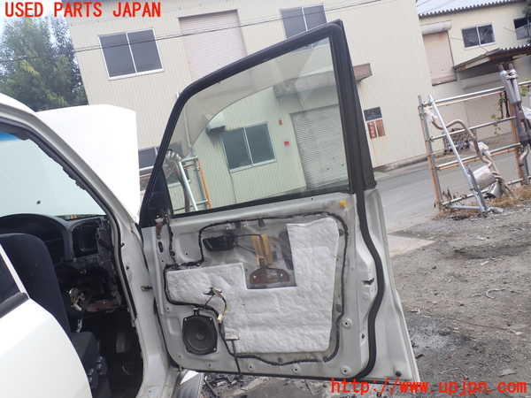 1UPJ-9232541230]パジェロ(V98W)右前ドア M2H3 中古_4