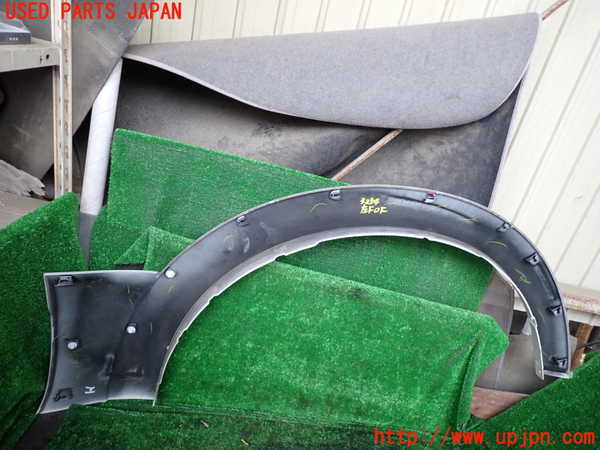 1UPJ-9232541442]パジェロ(V98W)左前オーバーフェンダー 中古_2