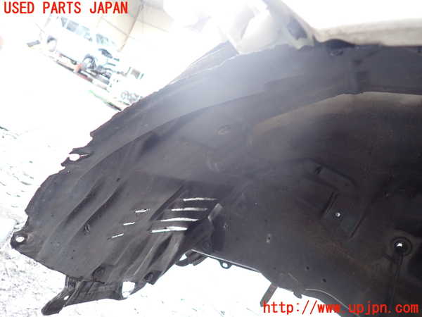 1UPJ-9232541092]パジェロ(V98W)左前フェンダーライナー 中古_4