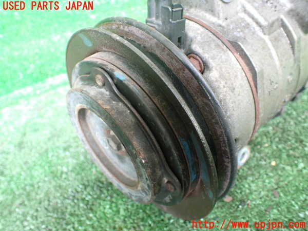 1UPJ-9232546025]パジェロ(V98W)エアコンコンプレッサー 中古_3