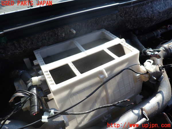 1UPJ-9232546081]パジェロ(V98W)エバポレーター1 中古_2