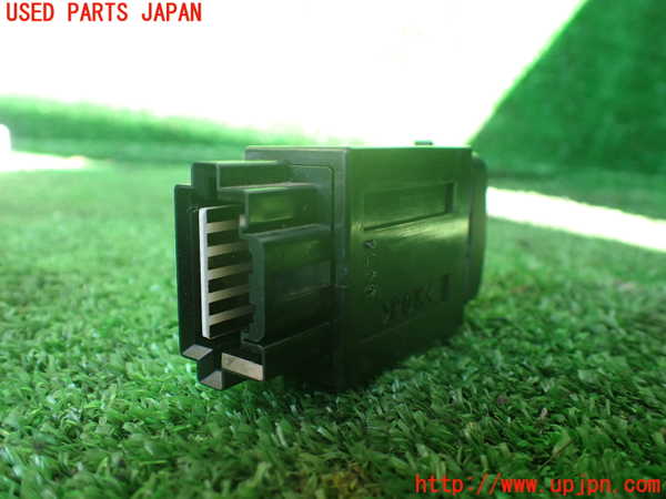 1UPJ-9232546306]パジェロ(V98W)スイッチ1 (ASC　OFF) 中古_2