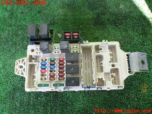 1UPJ-9232546742]パジェロ(V98W)ヒューズボックス2 中古_3