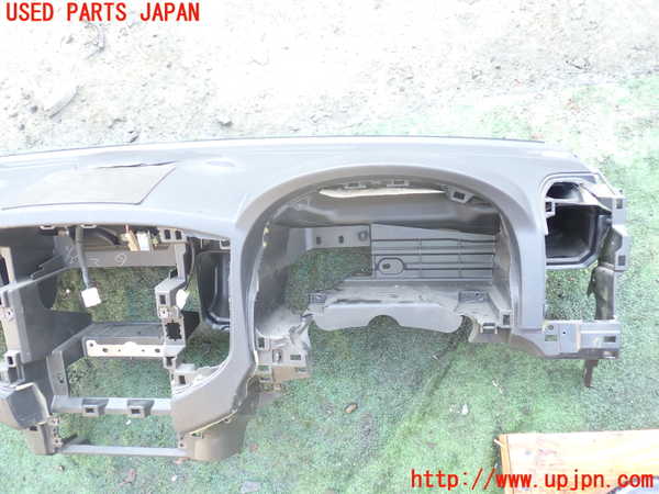 1UPJ-9232547505]パジェロ(V98W)ダッシュボード 中古_2
