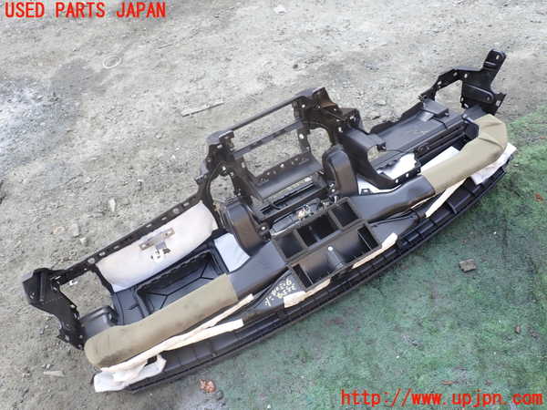 1UPJ-9232547505]パジェロ(V98W)ダッシュボード 中古_5