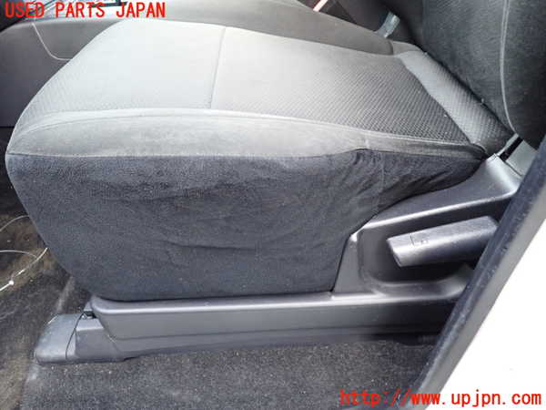 1UPJ-9232547065]パジェロ(V98W)助手席シート 中古_4