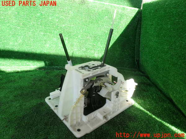 1UPJ-9232547555]パジェロ(V98W)ATシフトレバー 中古_2