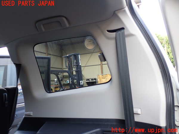 1UPJ-9232547675]パジェロ(V98W)右リアピラートリム 中古_2