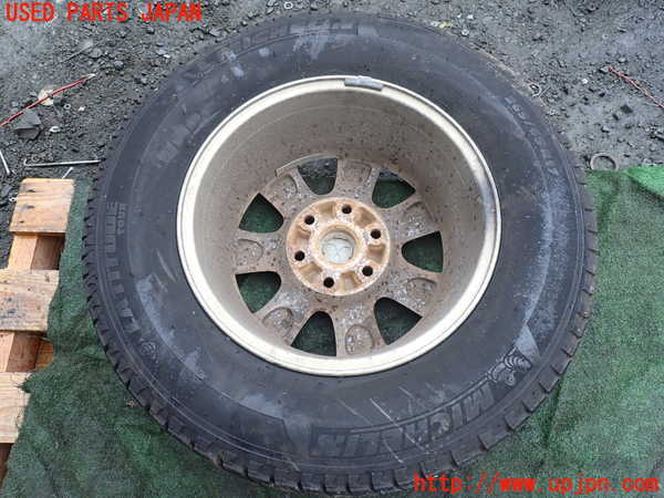 1UPJ-9232549039]パジェロ(V98W)タイヤ　ホイール　1本④ 265/65R17 中古_3
