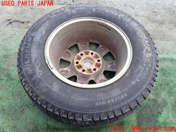 1UPJ-9232549037]パジェロ(V98W)タイヤ　ホイール　1本② 265/65R17 中古_3