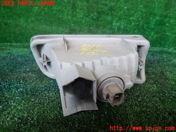 1UPJ-9232551160]ハイラックスサーフ(RZN185W)右ウィンカーレンズ 中古_2