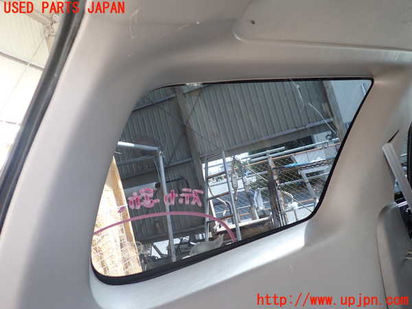 1UPJ-9232551382]ハイラックスサーフ(RZN185W)左クォーターガラス ASAHI M2L3 中古_2