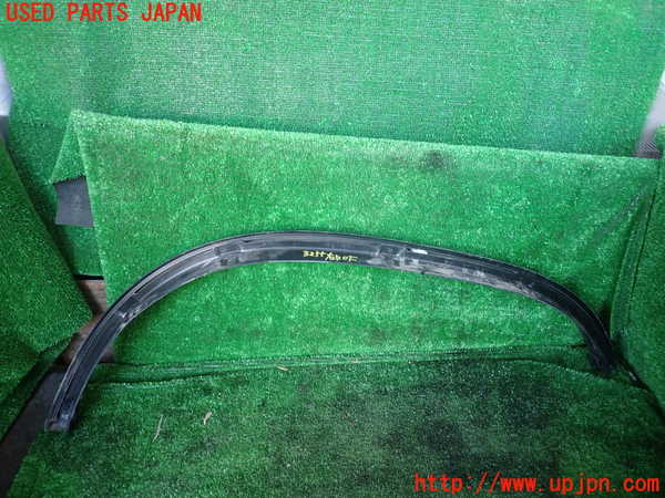 1UPJ-9232551444]ハイラックスサーフ(RZN185W)右後オーバーフェンダー 社外 中古_2