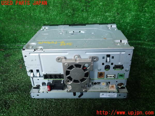 1UPJ-9232556589]ハイラックスサーフ(RZN185W)カーナビゲーション 【ジャンク】_3