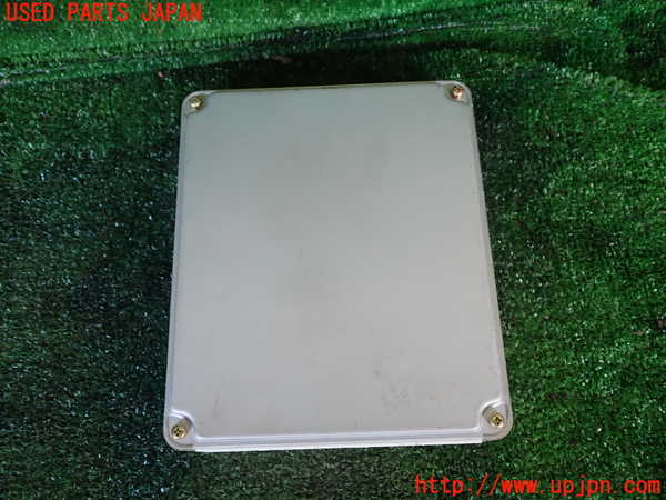 1UPJ-9232556110]ハイラックスサーフ(RZN185W)エンジンコンピューター 中古_3