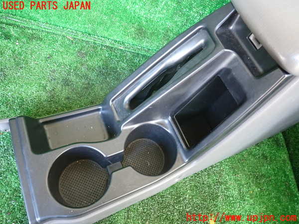 1UPJ-9232557540]ハイラックスサーフ(RZN185W)センターコンソール 中古_2