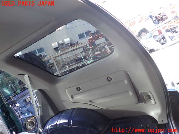 1UPJ-9232557675]ハイラックスサーフ(RZN185W)右リアピラートリム 中古_2