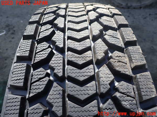 1UPJ-9232559031]ハイラックスサーフ(RZN185W)タイヤ　ホイール　1本① 235/80R16 中古_5