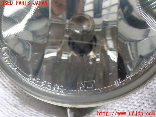 2UPJ-9232561182]ハイエースバン200系(KDH206V)左フォグ 中古_2