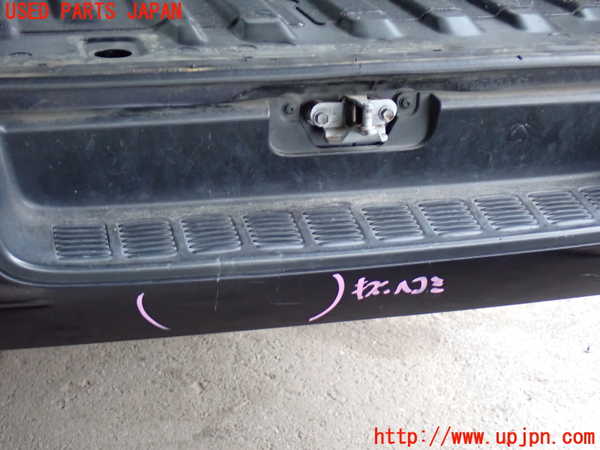 2UPJ-9232561610]ハイエースバン200系(KDH206V)リアバンパー 中古_4