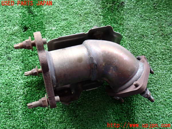 2UPJ-9232562662]ハイエースバン200系(KDH206V)触媒2 中古_3