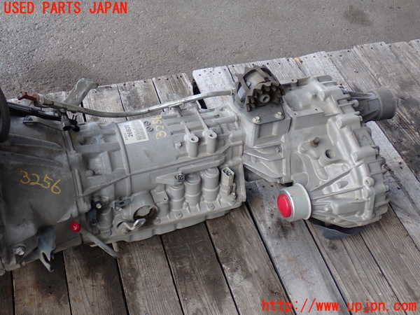 2UPJ-9232563010]ハイエースバン200系(KDH206V)ミッション AT 1KD-FTV 4WD 中古_2