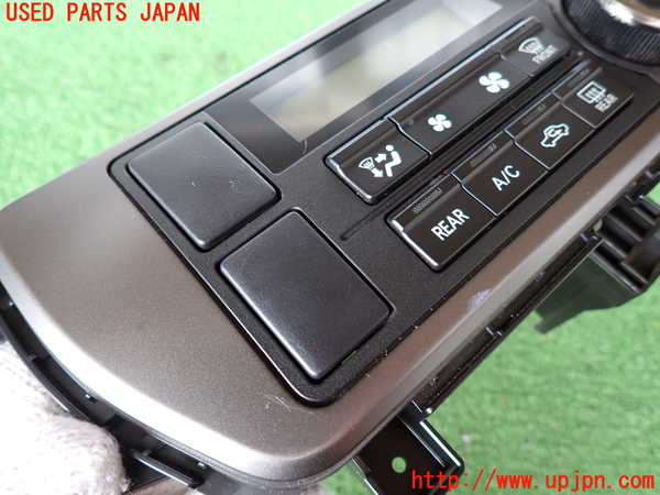 2UPJ-9232566066]ハイエースバン200系(KDH206V)エアコンスイッチ1 中古_2