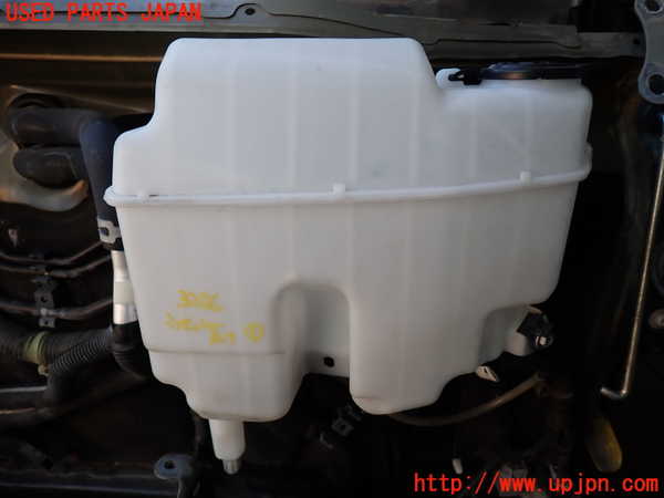 2UPJ-9232566791]ハイエースバン200系(KDH206V)ウォッシャータンク1 中古_2