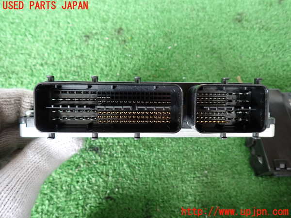 2UPJ-9232566110]ハイエースバン200系(KDH206V)エンジンコンピューター 中古_3
